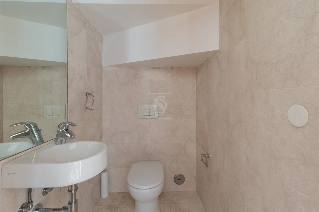 Apartamento T2 para Venda em Parque das Nações Foto 17