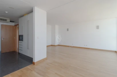 Apartamento T2 para Venda em Parque das Nações