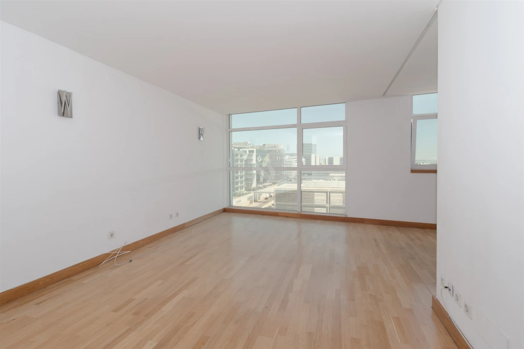 Apartamento T2 para Venda em Parque das Nações Foto 19