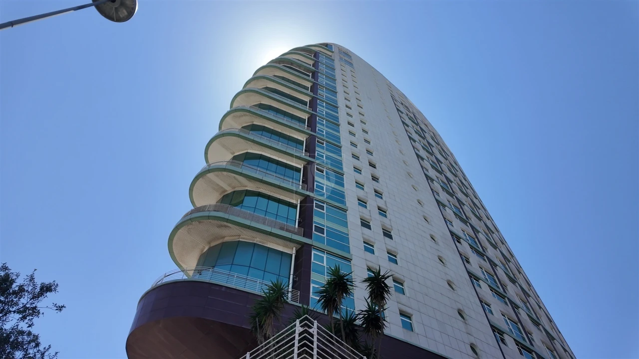 Apartamento T2 para Venda em Parque das Nações Foto 1