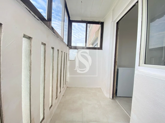 Apartamento T2 para Arrendamento em Santo Antonio da Charneca Foto 8