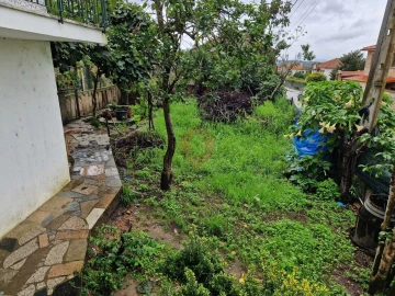 Moradia T4 para Venda em Barbeita