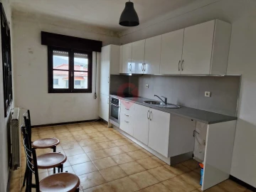 Moradia T4 para Venda em Barbeita