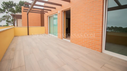 Apartamento T3 para Venda em Ovar, São João, Arada e São Vicente de Pereira Jusã