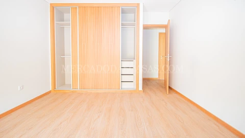 Apartamento T3 para Venda em Ovar, São João, Arada e São Vicente de Pereira Jusã