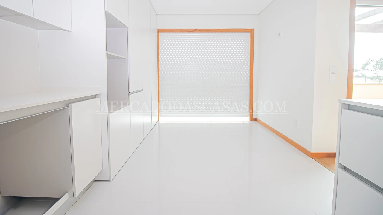 Apartamento T3 para Venda em Ovar, São João, Arada e São Vicente de Pereira Jusã Foto 3