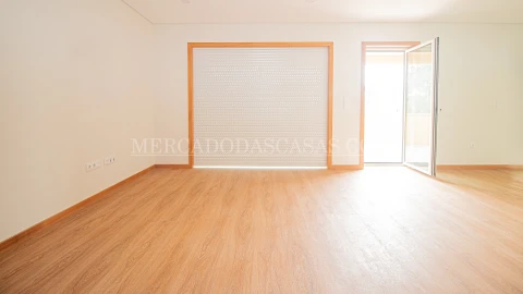 Apartamento T3 para Venda em Ovar, São João, Arada e São Vicente de Pereira Jusã