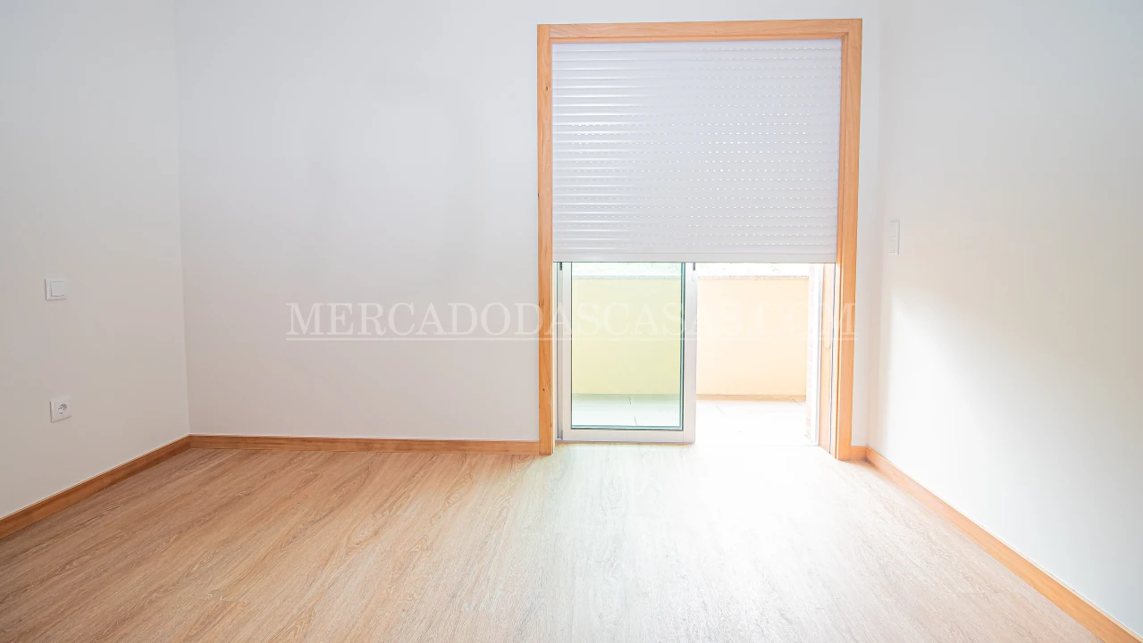 Apartamento T3 para Venda em Ovar, São João, Arada e São Vicente de Pereira Jusã Foto 12