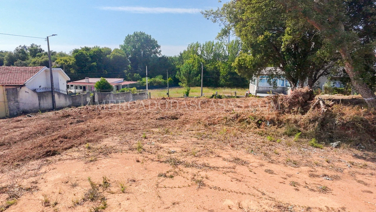Terreno para Venda em Serzedo e Perosinho Foto 3