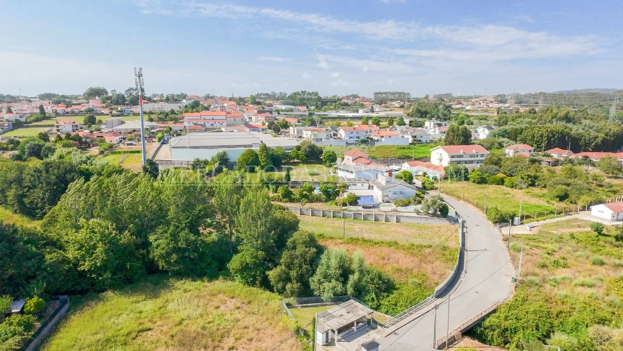 Terreno para Venda em Serzedo e Perosinho Foto 10