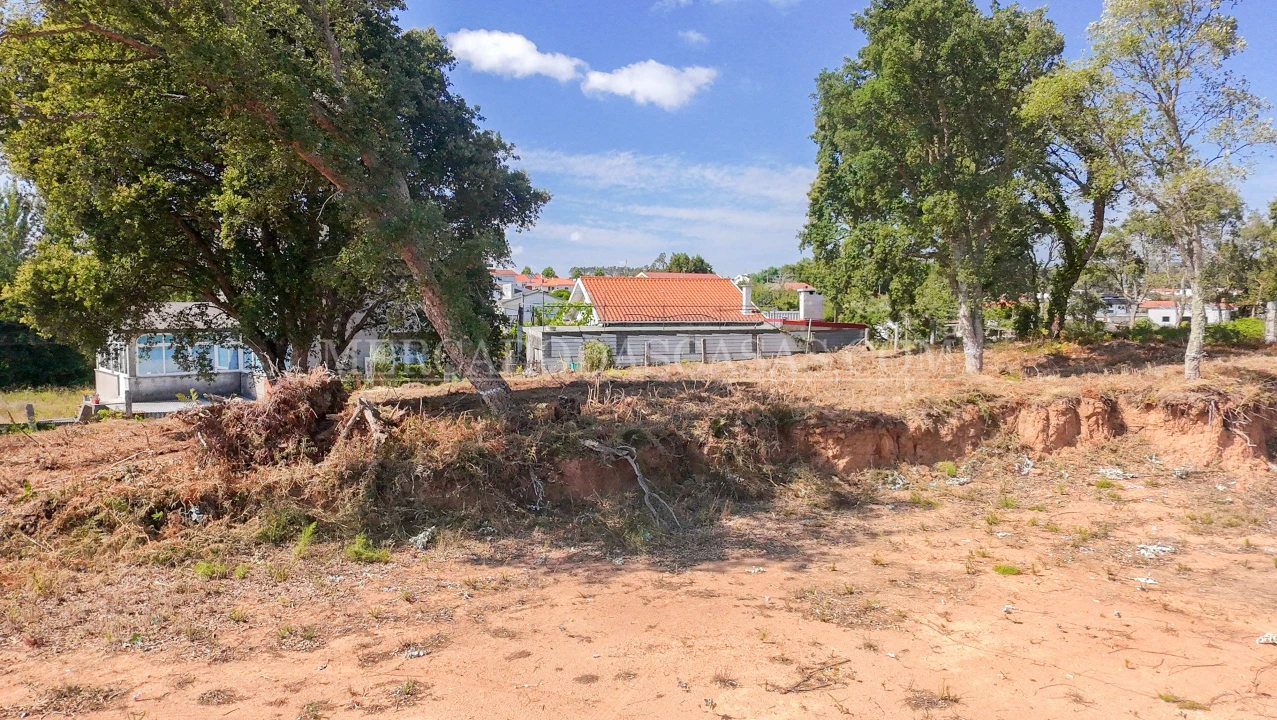 Terreno para Venda em Serzedo e Perosinho Foto 4