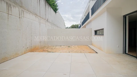 Moradia T3 para Venda em Santa Maria da Feira, Travanca, Sanfins e Espargo