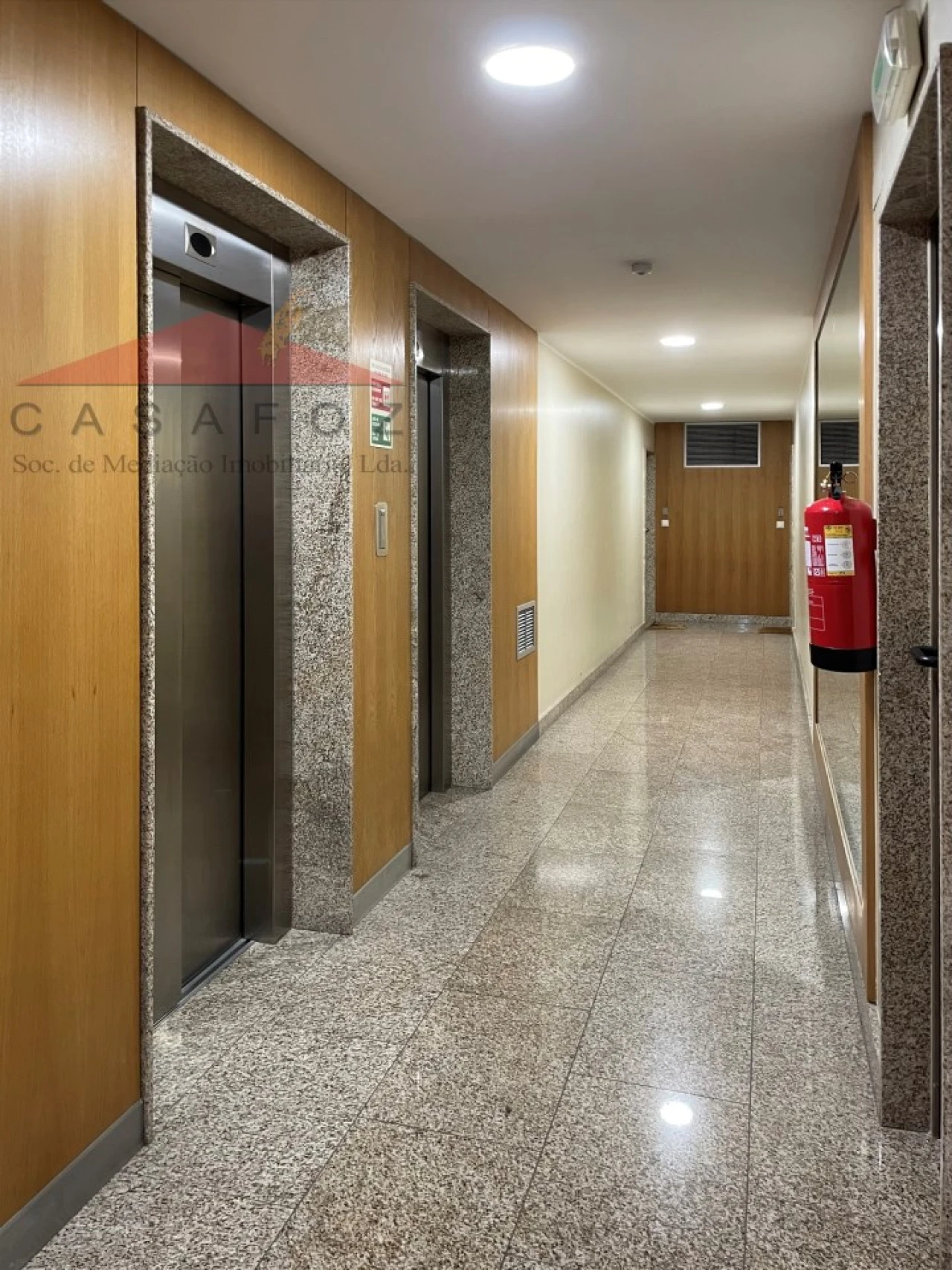Apartamento T1 para Arrendamento em Ramalde Foto 19