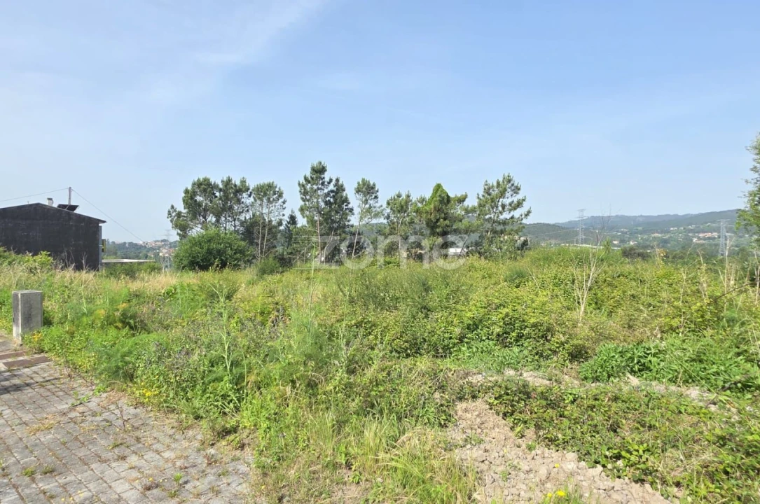 Moradia T3 para Venda em Lanhas Foto 6