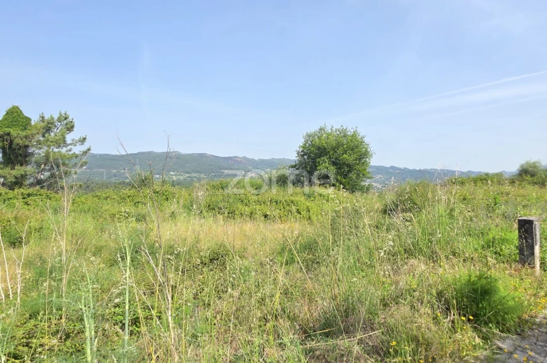 Moradia T3 para Venda em Lanhas Foto 3
