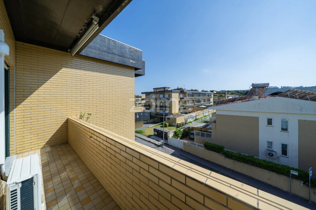 Apartamento T3 para Venda em Esmeriz e Cabeçudos Foto 43