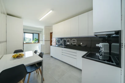 Apartamento T3 para Venda em Esmeriz e Cabeçudos
