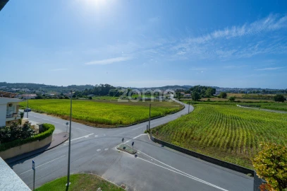 Apartamento T3 para Venda em Esmeriz e Cabeçudos