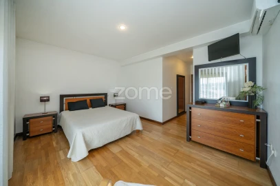 Apartamento T3 para Venda em Esmeriz e Cabeçudos