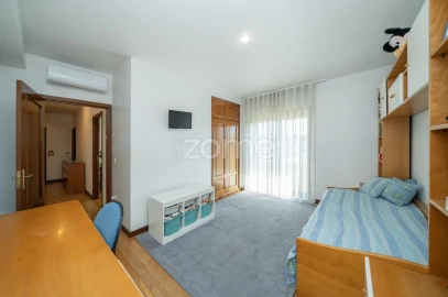 Apartamento T3 para Venda em Esmeriz e Cabeçudos