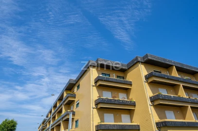 Apartamento T3 para Venda em Esmeriz e Cabeçudos