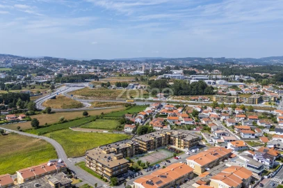 Apartamento T3 para Venda em Esmeriz e Cabeçudos