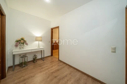 Apartamento T3 para Venda em Esmeriz e Cabeçudos