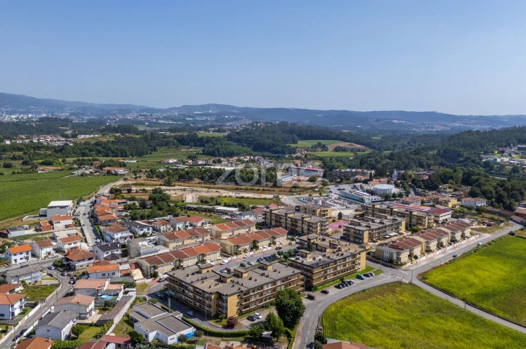Apartamento T3 para Venda em Esmeriz e Cabeçudos Foto 24