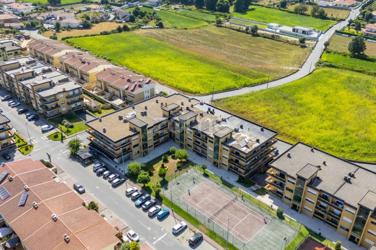 Apartamento T3 para Venda em Esmeriz e Cabeçudos Foto 51