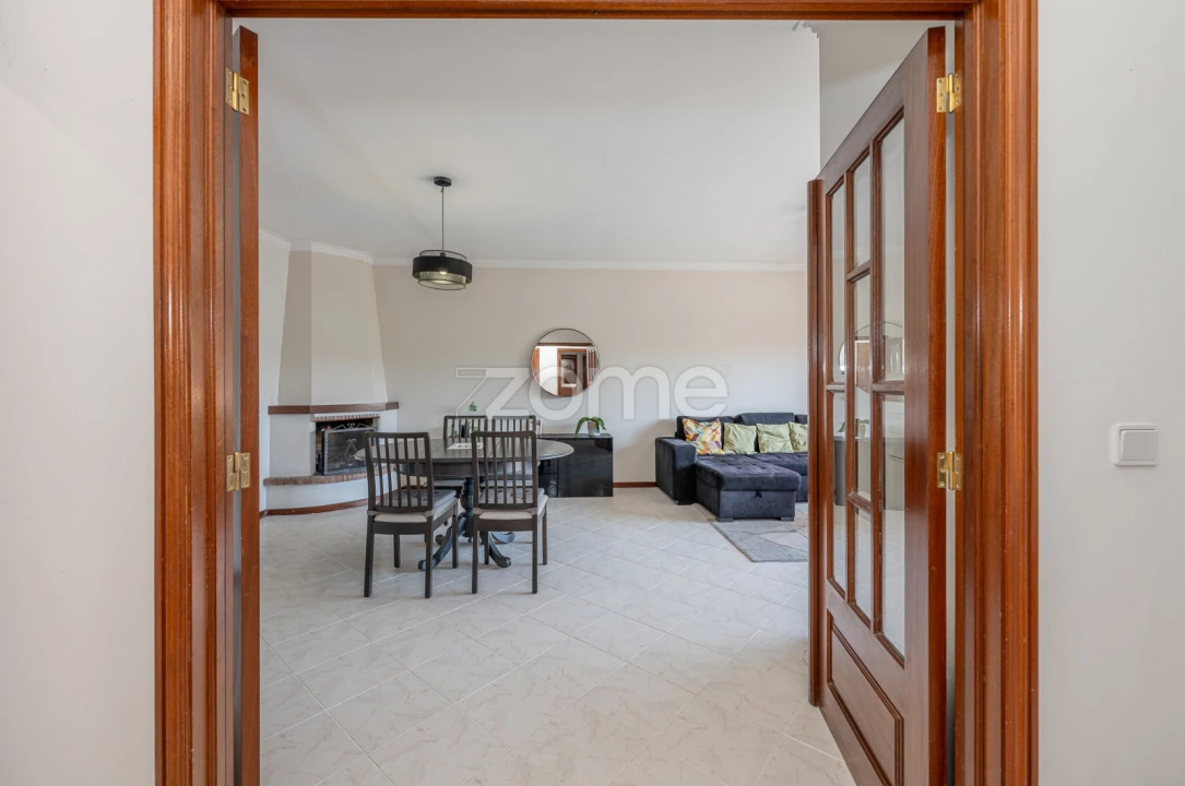 Apartamento T2 para Venda em Oliveira do Douro Foto 7