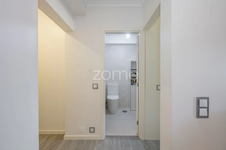 Apartamento T1 para Venda em Cedofeita, Santo Ildefonso, Sé, Miragaia, São Nicolau e Vitória Foto 23