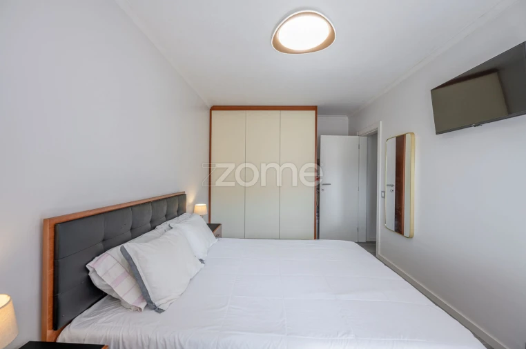 Apartamento T1 para Venda em Cedofeita, Santo Ildefonso, Sé, Miragaia, São Nicolau e Vitória Foto 21