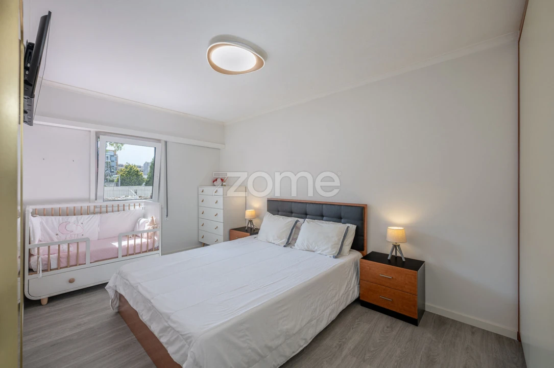 Apartamento T1 para Venda em Cedofeita, Santo Ildefonso, Sé, Miragaia, São Nicolau e Vitória Foto 17