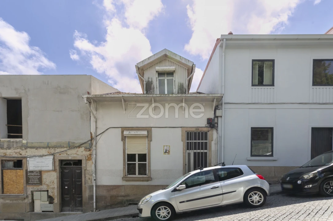 Moradia T3 para Venda em Cedofeita, Santo Ildefonso, Sé, Miragaia, São Nicolau e Vitória Foto 1