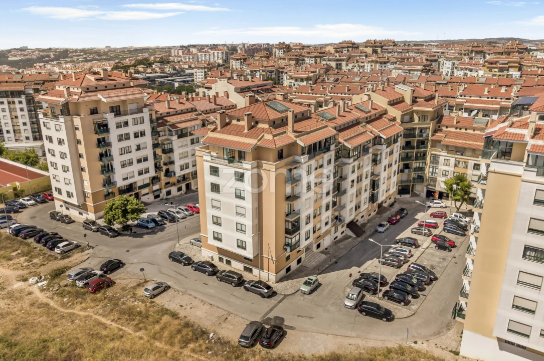 Apartamento T4 para Venda em Queluz e Belas Foto 29