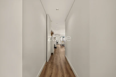Apartamento T4 para Venda em Queluz e Belas
