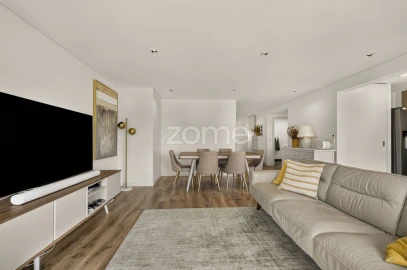 Apartamento T4 para Venda em Queluz e Belas