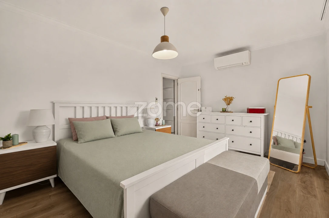 Apartamento T4 para Venda em Queluz e Belas Foto 25