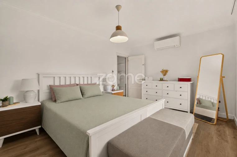 Apartamento T4 para Venda em Queluz e Belas Foto 25