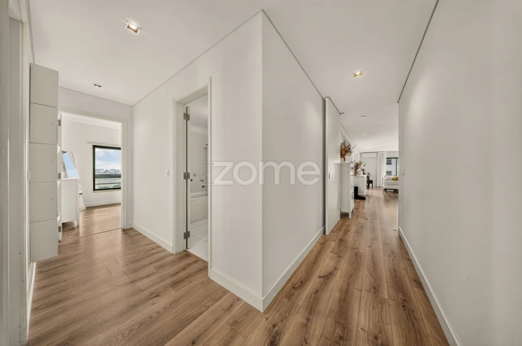Apartamento T4 para Venda em Queluz e Belas Foto 16