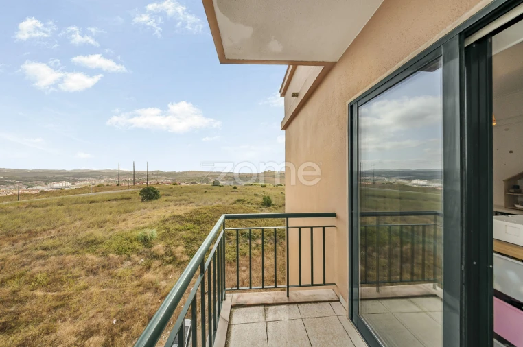Apartamento T4 para Venda em Queluz e Belas Foto 22