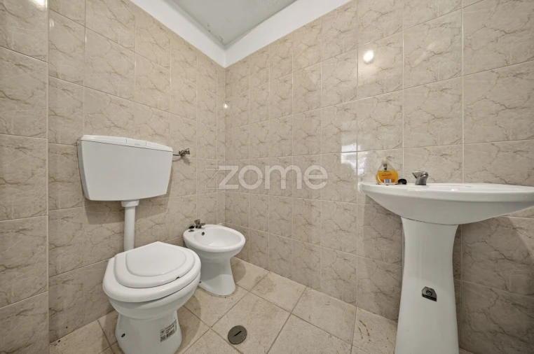 Apartamento T4 para Venda em Queluz e Belas Foto 28