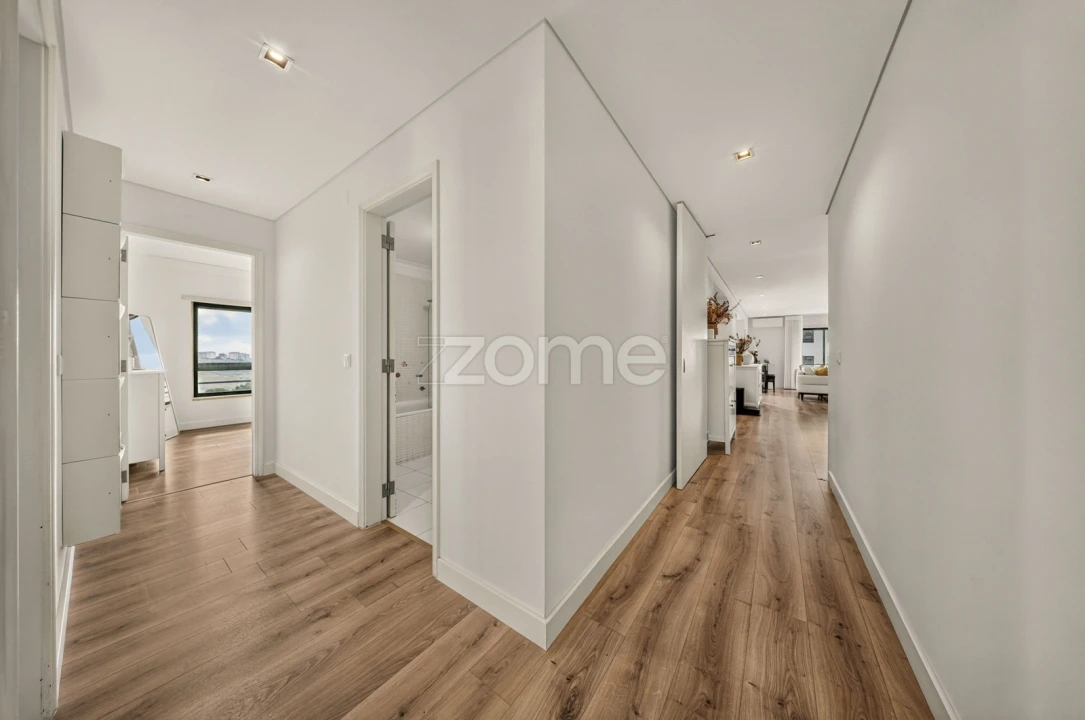 Apartamento T4 para Venda em Queluz e Belas Foto 16