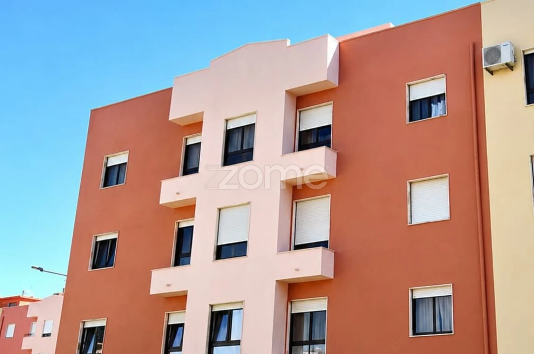 Apartamento T3 para Venda em Algueirão-Mem Martins Foto 15