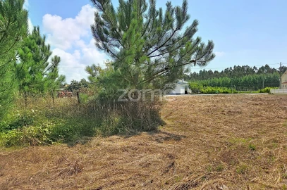 Moradia T1 para Venda em Marinha das Ondas