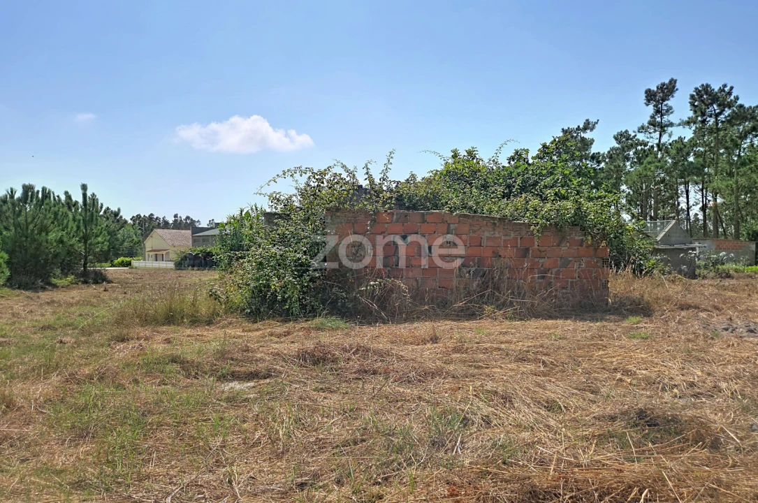 Moradia T1 para Venda em Marinha das Ondas Foto 17