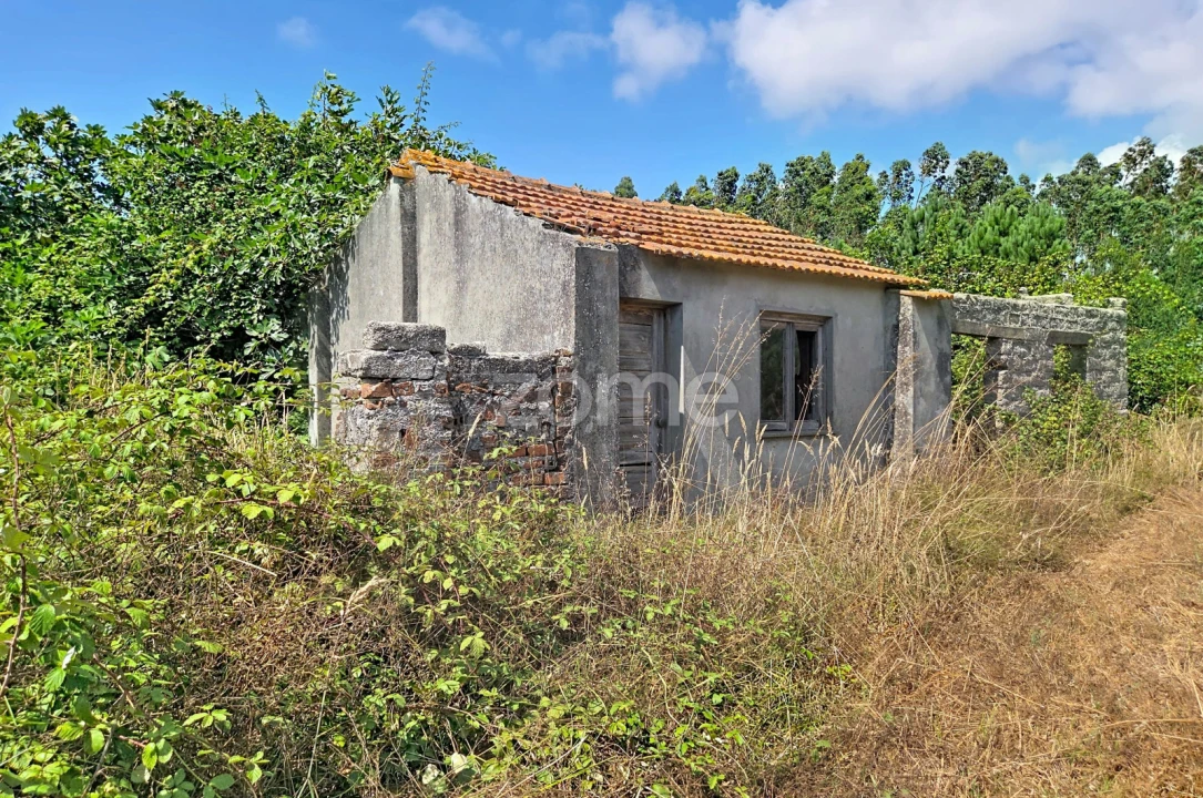 Moradia T1 para Venda em Marinha das Ondas Foto 20