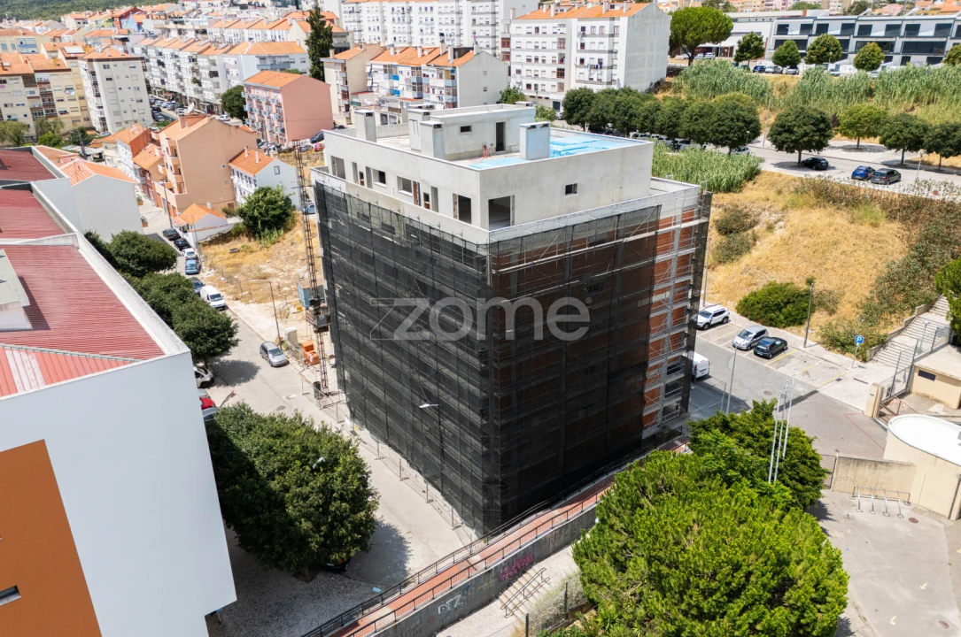 Apartamento T4 para Venda em Alverca do Ribatejo e Sobralinho Foto 2
