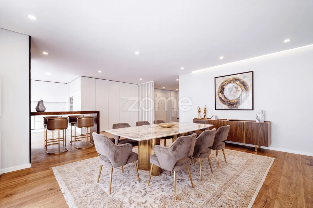 Apartamento T4 para Venda em Alverca do Ribatejo e Sobralinho Foto 5
