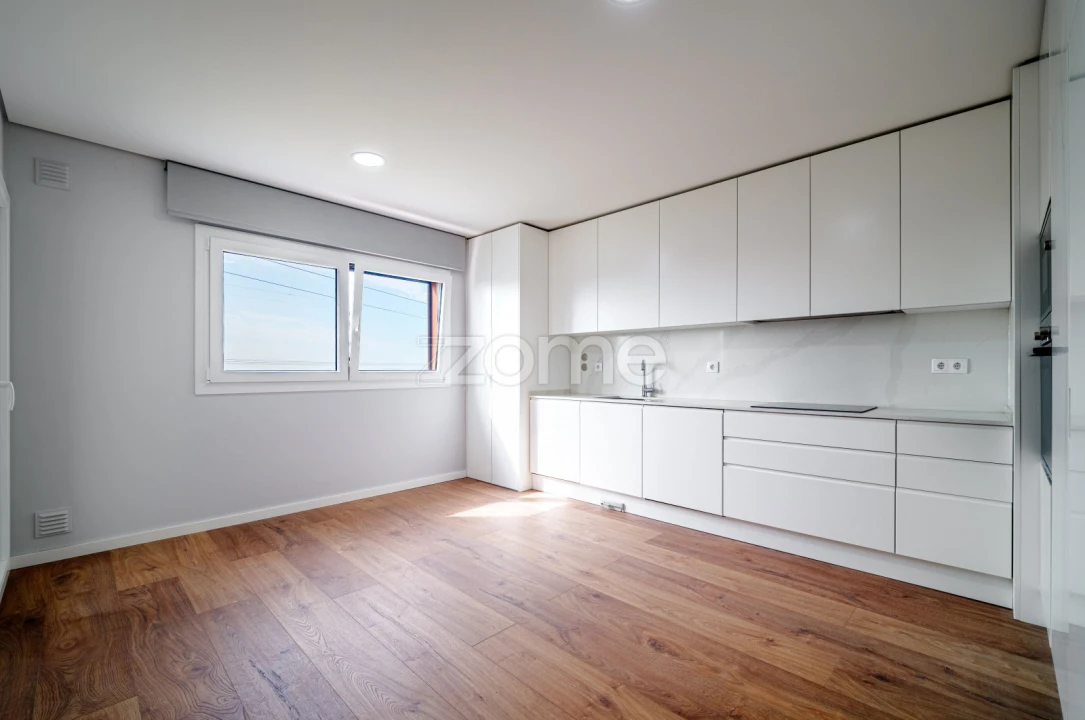 Apartamento T4 para Venda em Alverca do Ribatejo e Sobralinho Foto 6